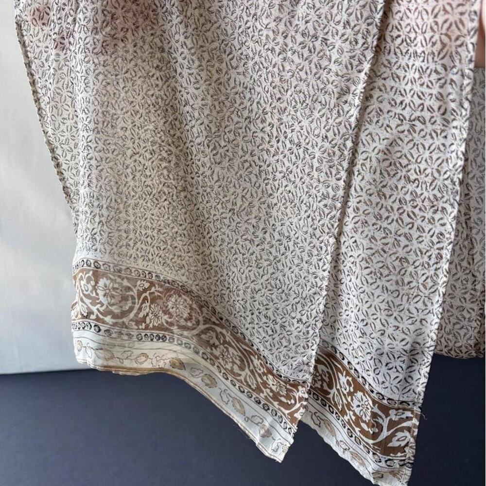 GAP Vintage brown and cream Floral Border Scarf